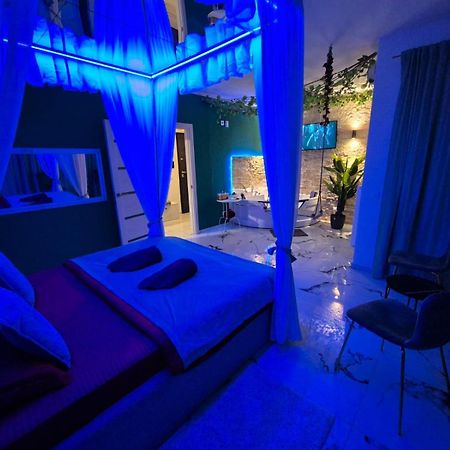 Apartamento Afi Discret Jacuzzi Bucarest Exterior foto